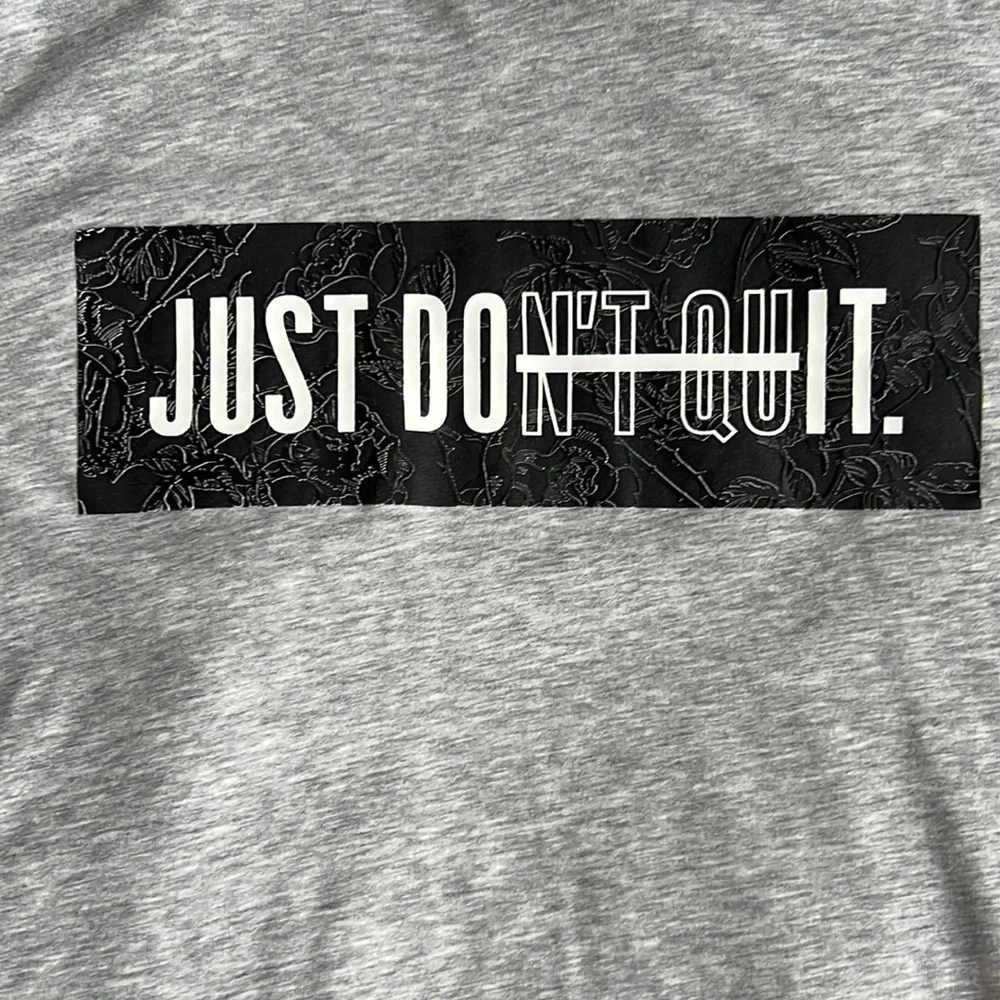 Nike Hoodie Short sleeve Tee size Small - Picture 2 of 5